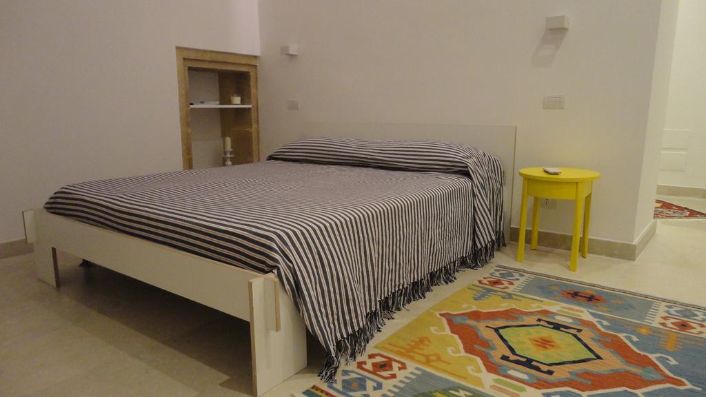 Le Stanze Di Carlo Apartment Syracuse Luaran gambar