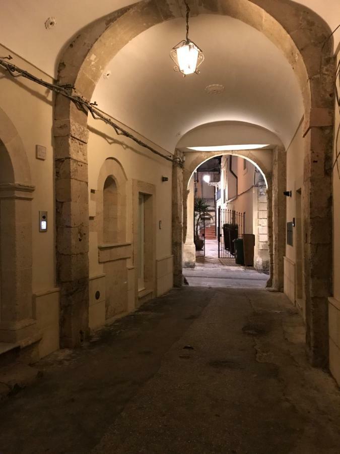 Le Stanze Di Carlo Apartment Syracuse Luaran gambar